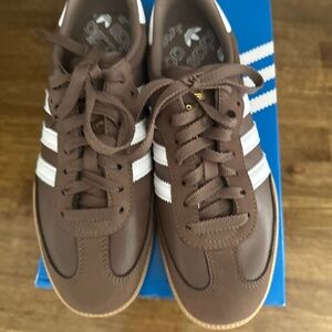 Adidas SAMBA OG W strata size 8 1/2